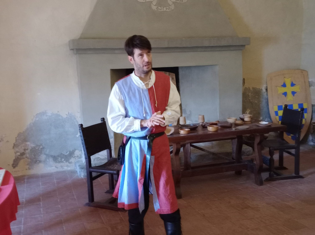 Castello Pallavicino di Varano de' Melegari-Varano de' Melegari必去景点