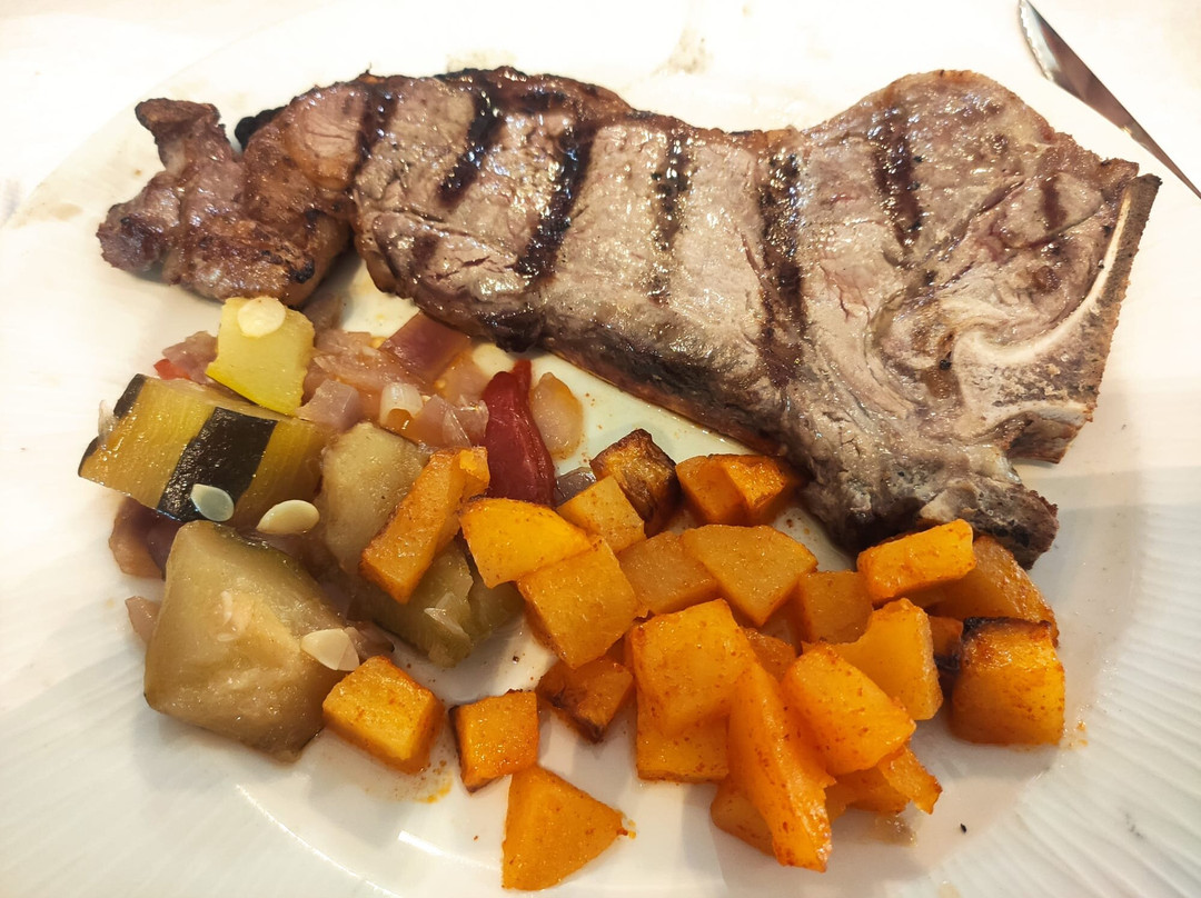 Meson de Salinas主图