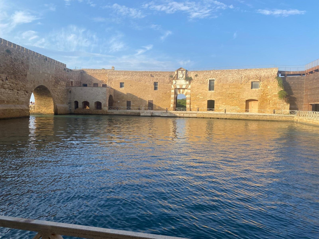 Castello Aragonese-布林迪西必去景点