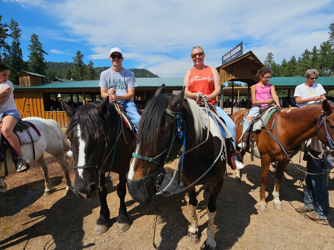 The Stables at Palmer Gulch-希尔城必去景点