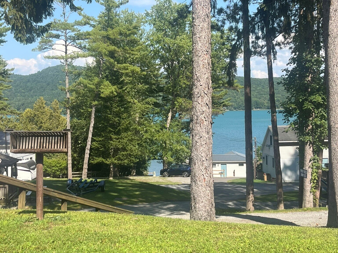 Bayside Inn & Marina主图