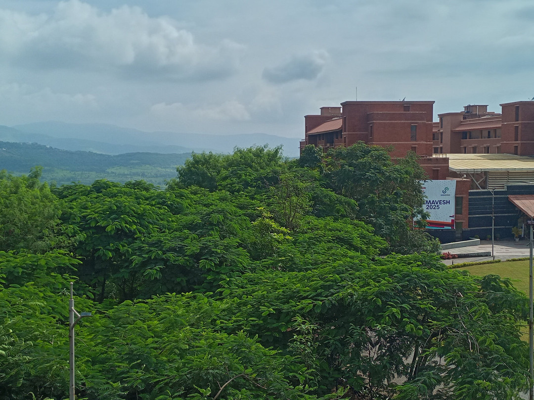 Sandipani Hometel主图