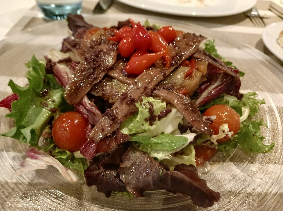 黑松露酒店主图