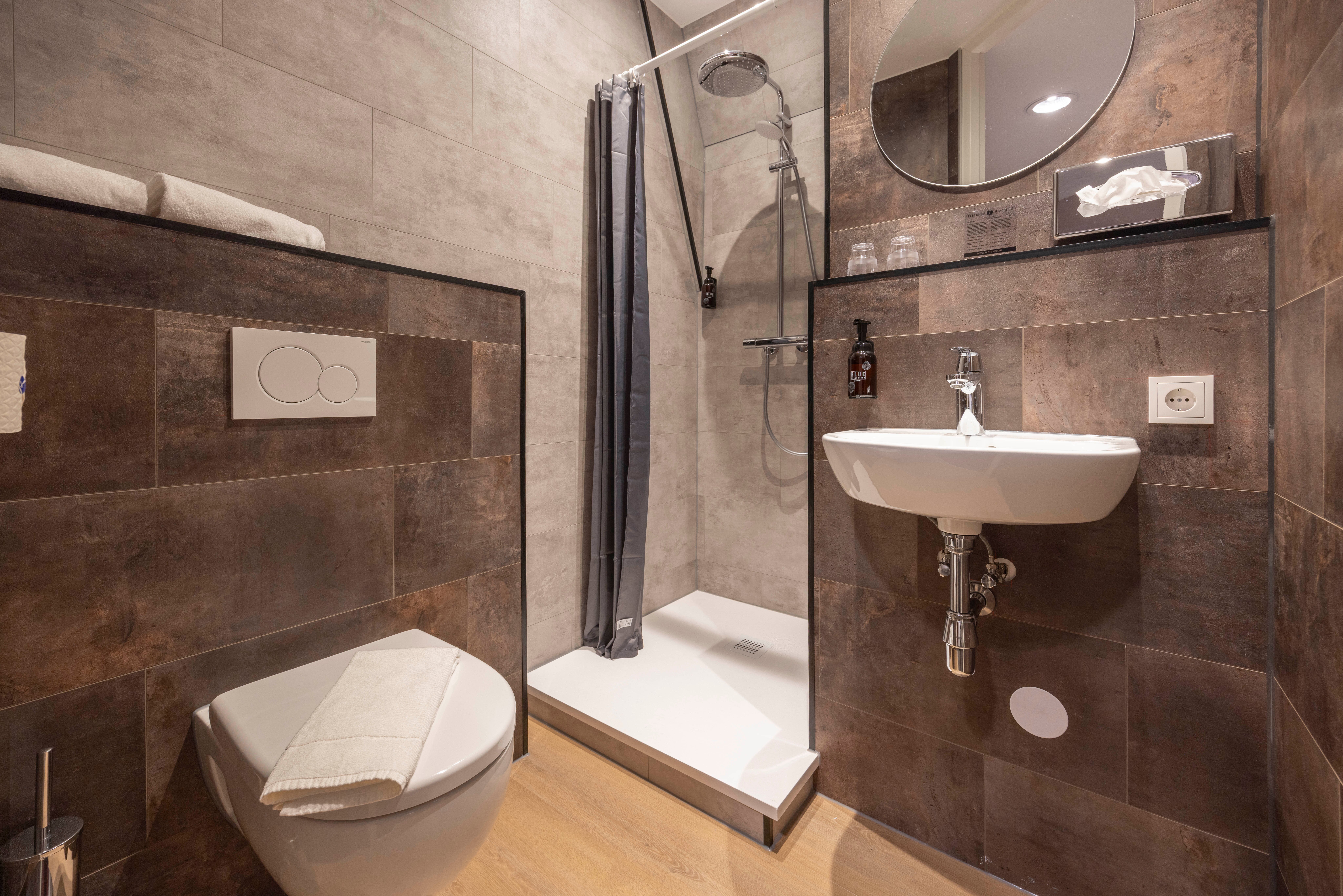 弗莱彻酒店-浴室