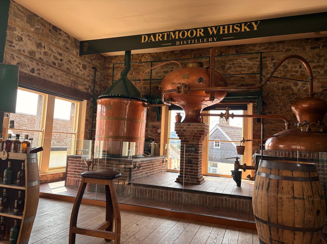 Dartmoor Whisky Distillery-Bovey Tracey必去景点