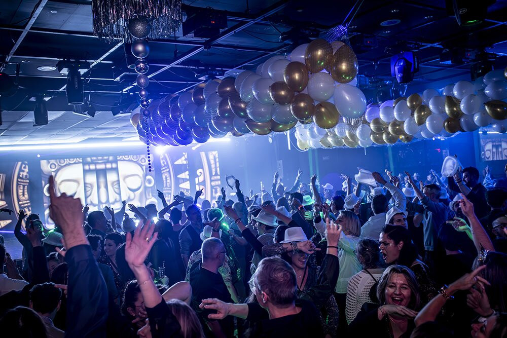 Cabaret du Monde