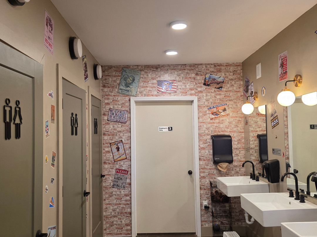 Hangar 13 Distillery-Ashland City必去景点