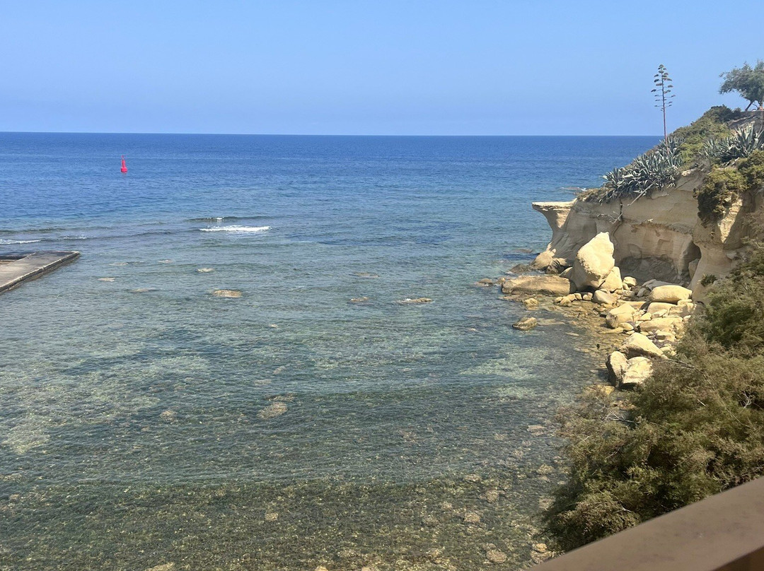 Ghar Qawqla Bay-Marsalforn必去景点