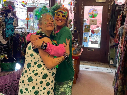 Granny's Place & ApotheCarrie-尤里卡斯普林斯必去景点