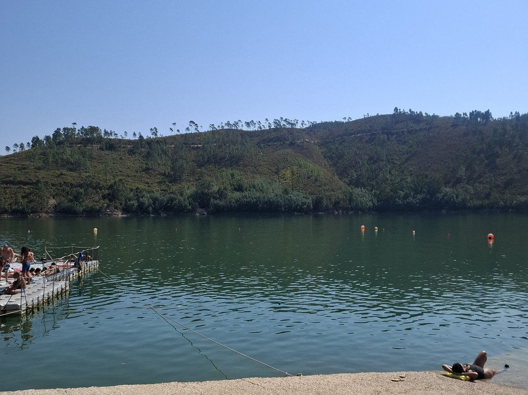 Lago Azul-Ferreira do Zezere必去景点