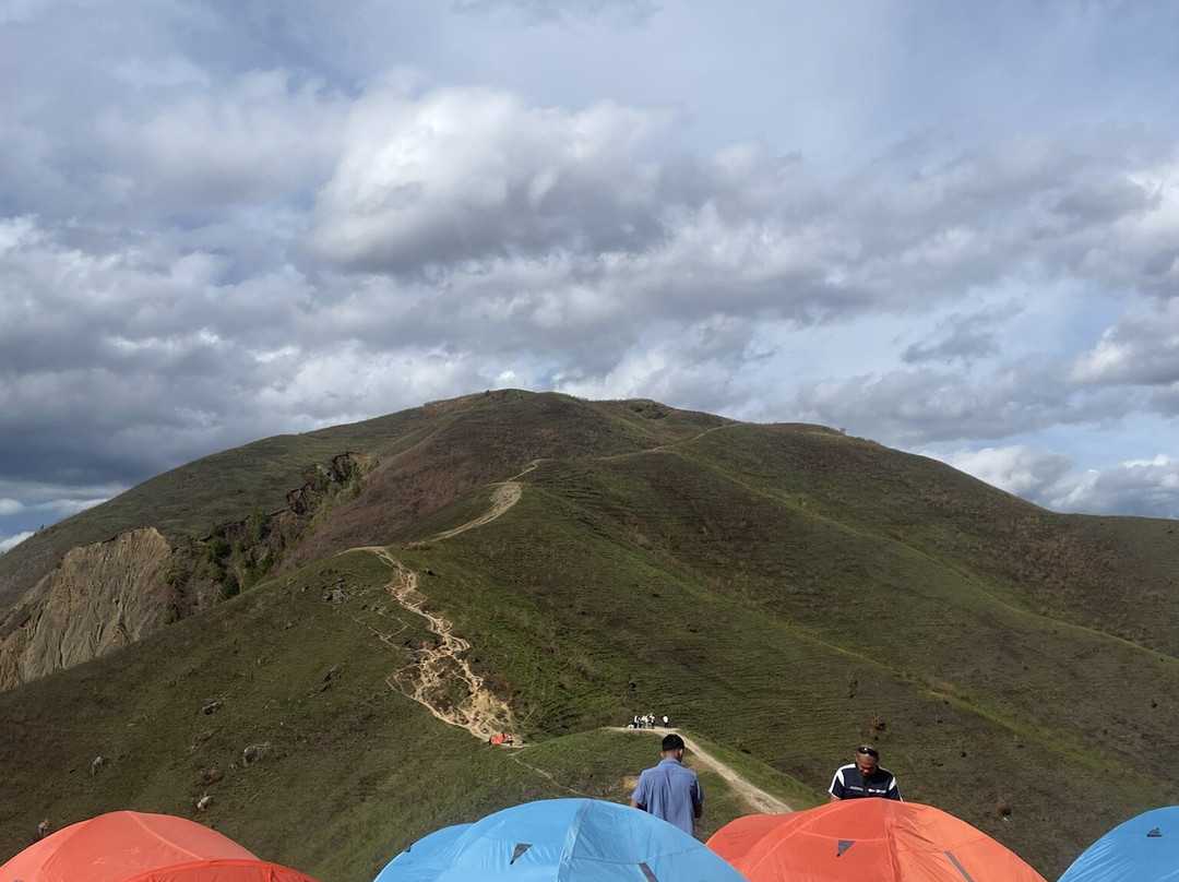 Holbung Hill-沙摩西岛必去景点