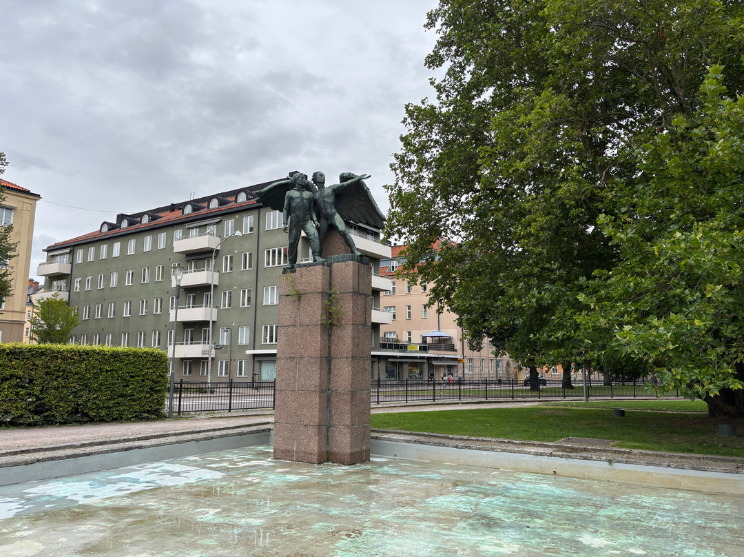 Statyn ''mannen Och Hans Genius''