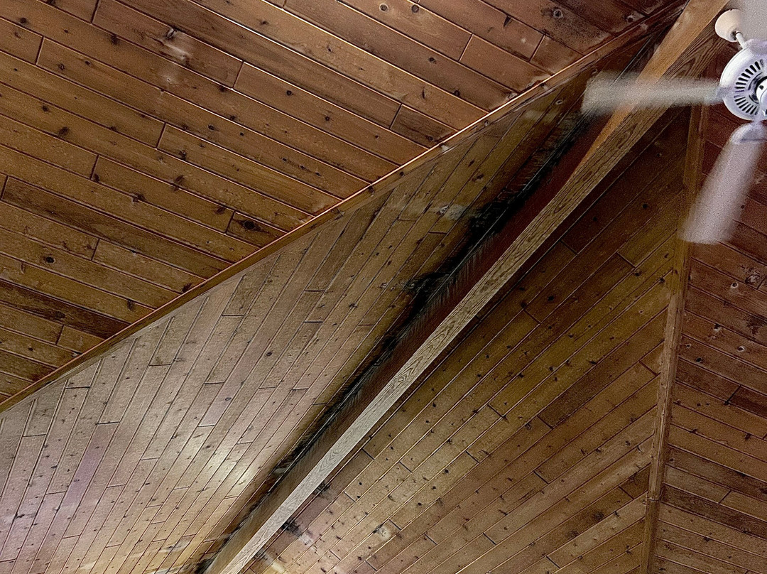 Sand Bay Beach Resort主图