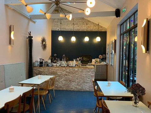 昂里耶特酒店主图