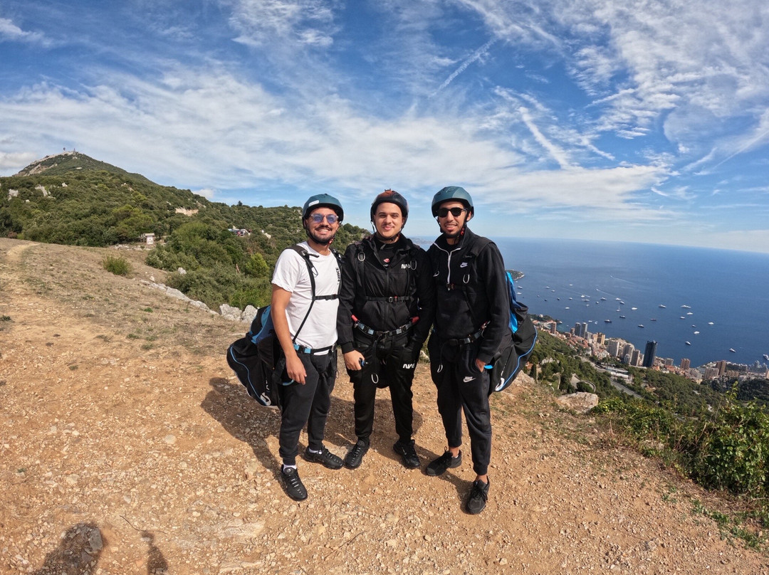 Azur Parapente-罗克布伦第马丁必去景点