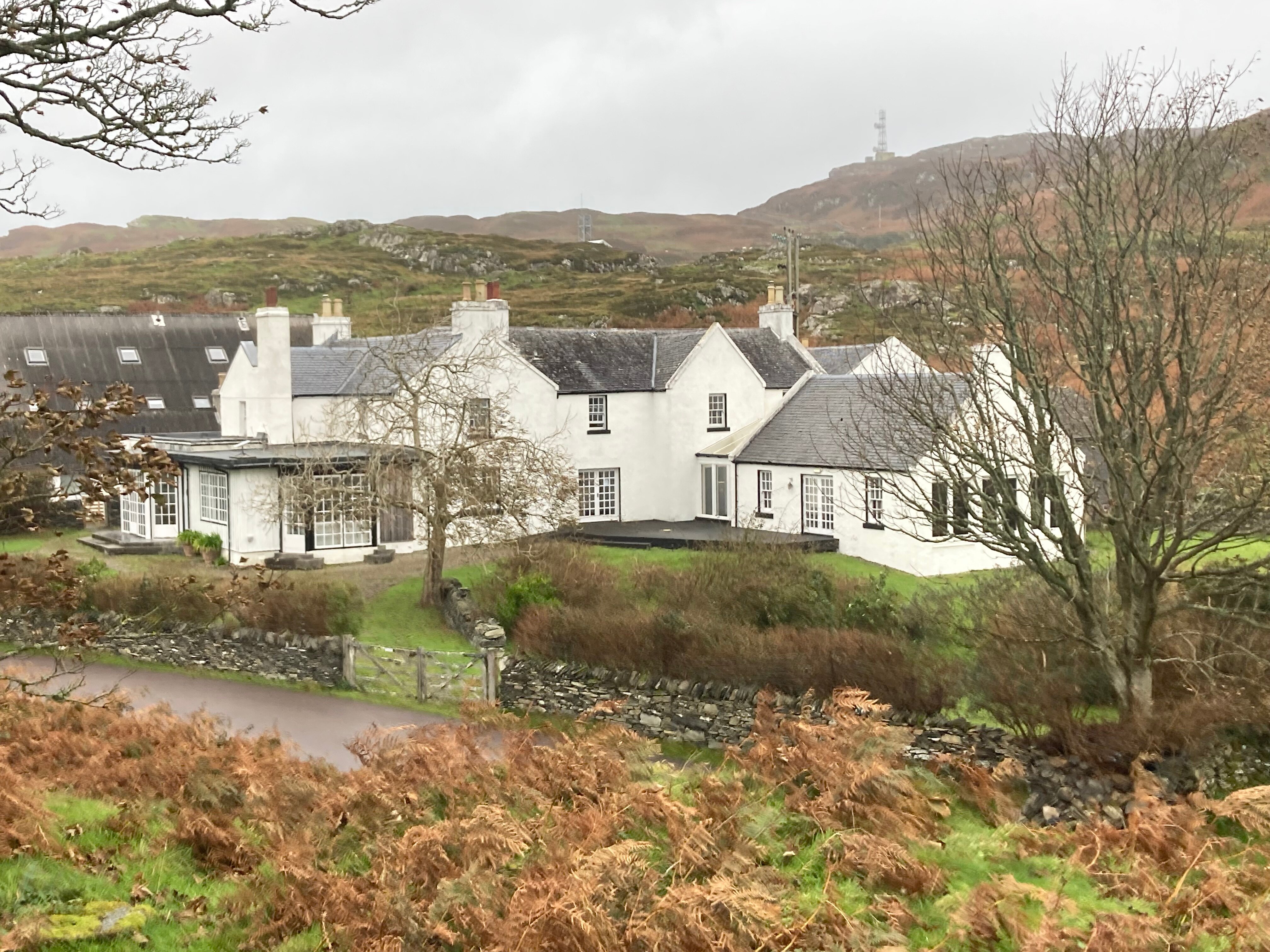 The Colonsay-官方