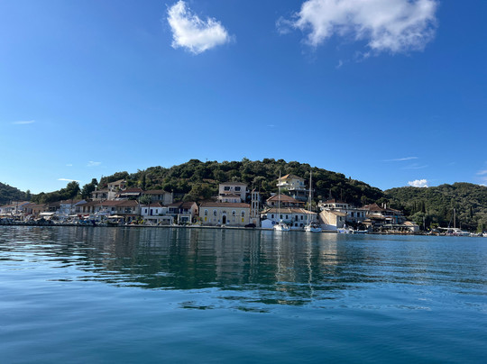 Mediterranean Breeze Cruises-Lefkada Town必去景点