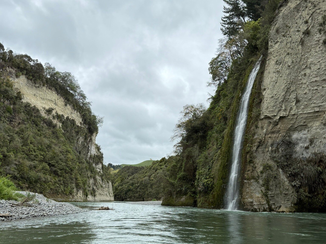 Tarata Fishaway主图