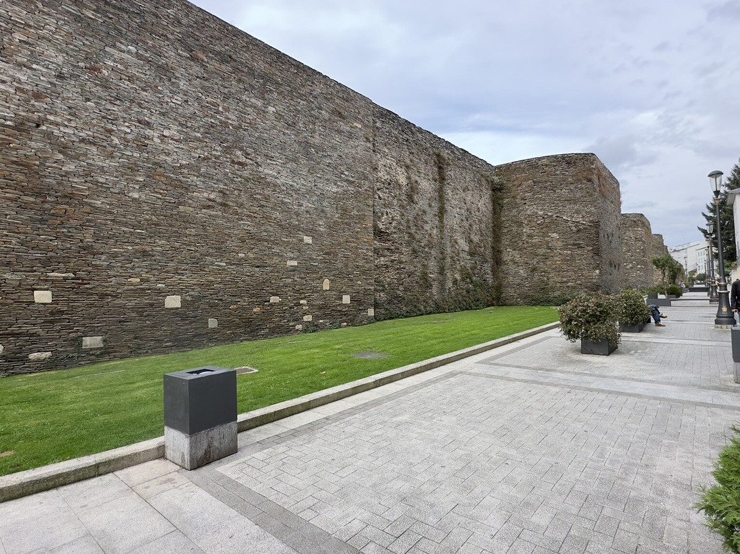 卢戈城墙-卢戈省必去景点