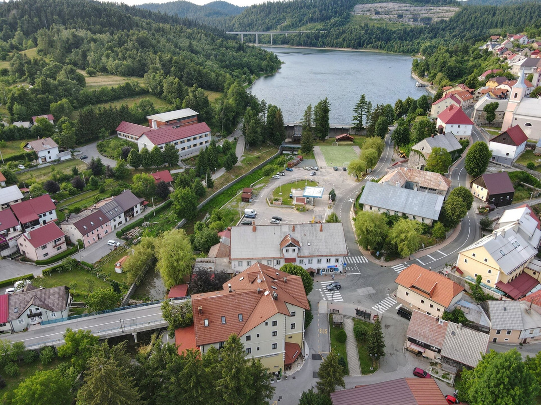 Kupjak酒店住宿-Hotel Bitoraj Fužine