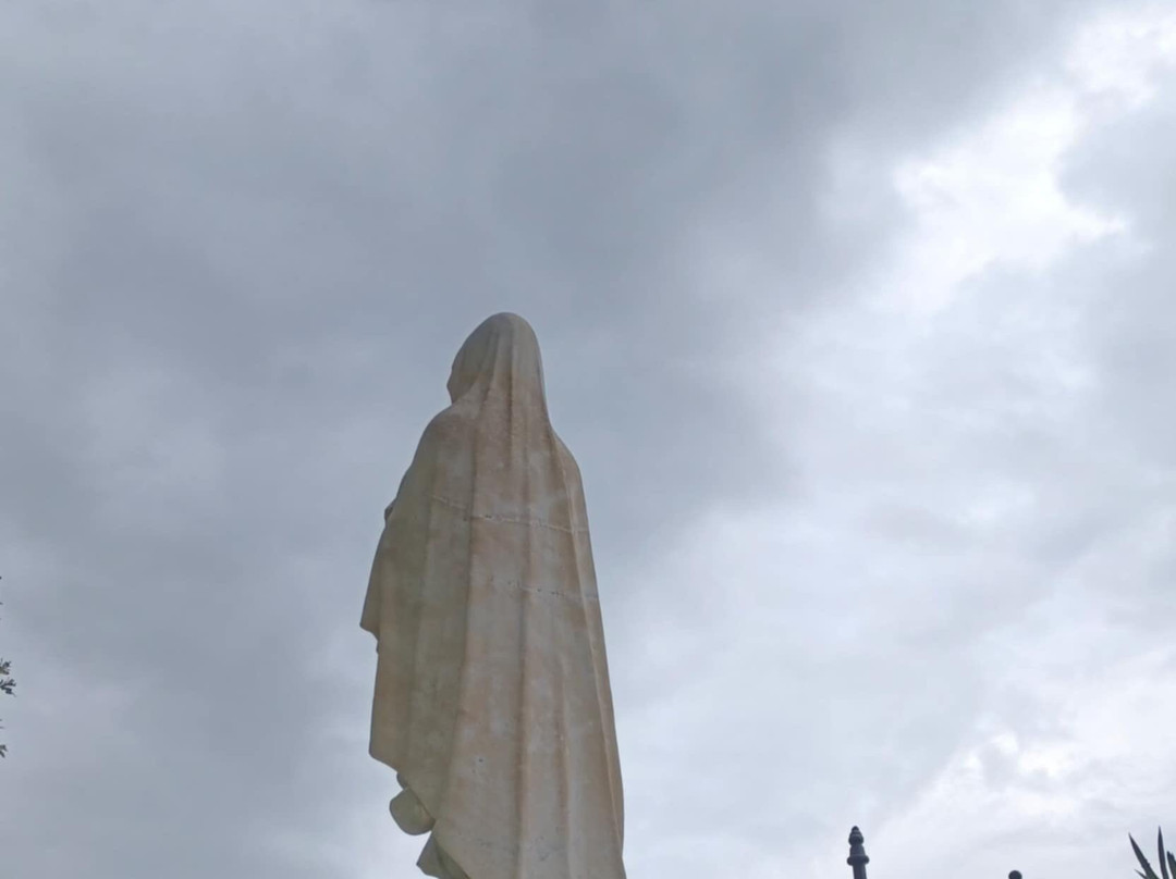 Statua Della Madonna Del Lourdes-波西塔诺必去景点