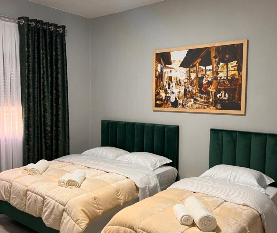 Zhuraj Apartments