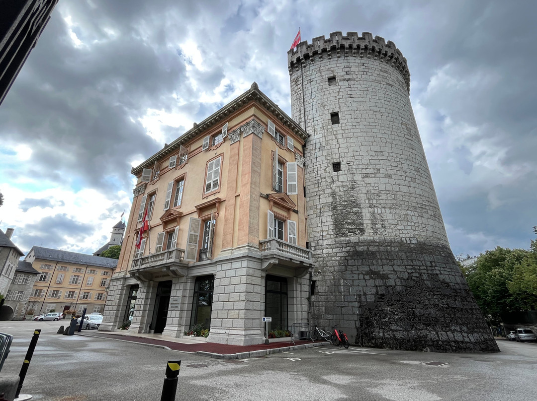 Chateau des Ducs de Savoie-尚贝里必去景点