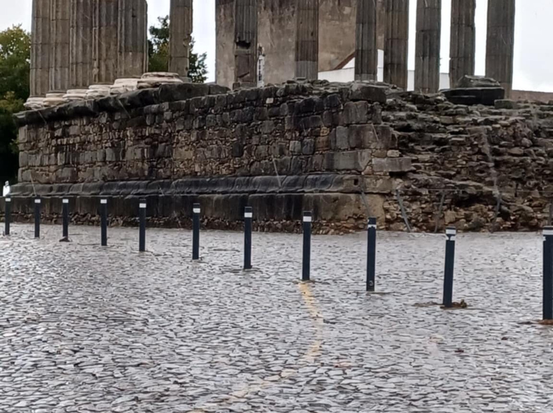 Templo Romano de Évora (Templo de Diana)-埃武拉必去景点