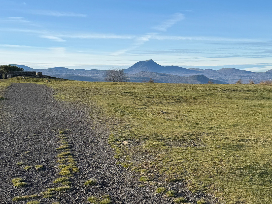 Plateau de Gergovie-La Roche-Blanche必去景点