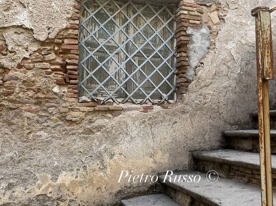 Palazzo Giunti-Strongoli必去景点
