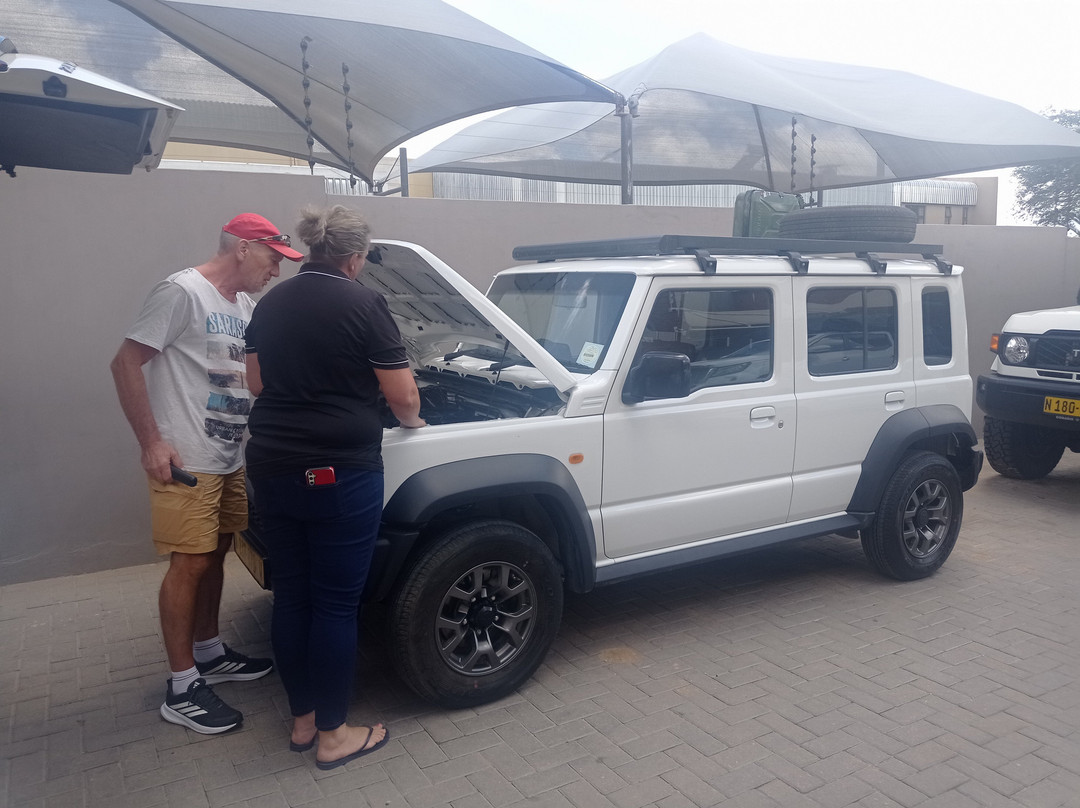 Advanced 4x4 Car Hire-温德和克必去景点