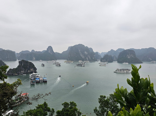 Victory Star Cruise-下龙湾必去景点