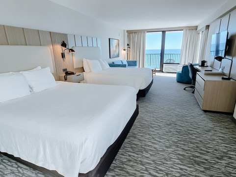 鹦鹉螺酒店主图