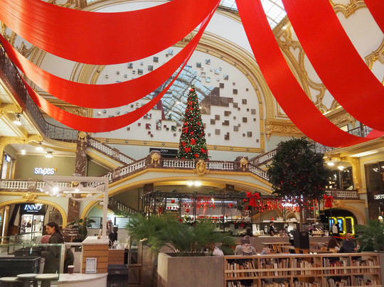 Shopping Stadsfeestzaal-安特卫普必去景点