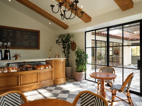 在兰乔圣菲旅馆-餐饮