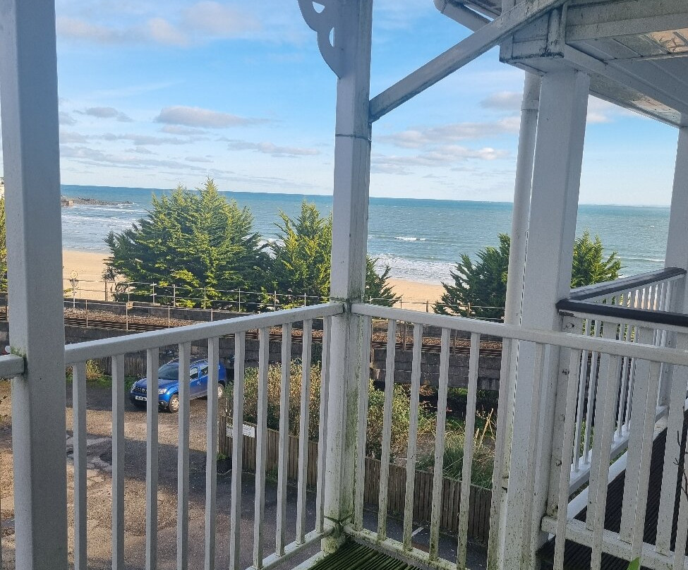 普利罗斯维里酒店主图