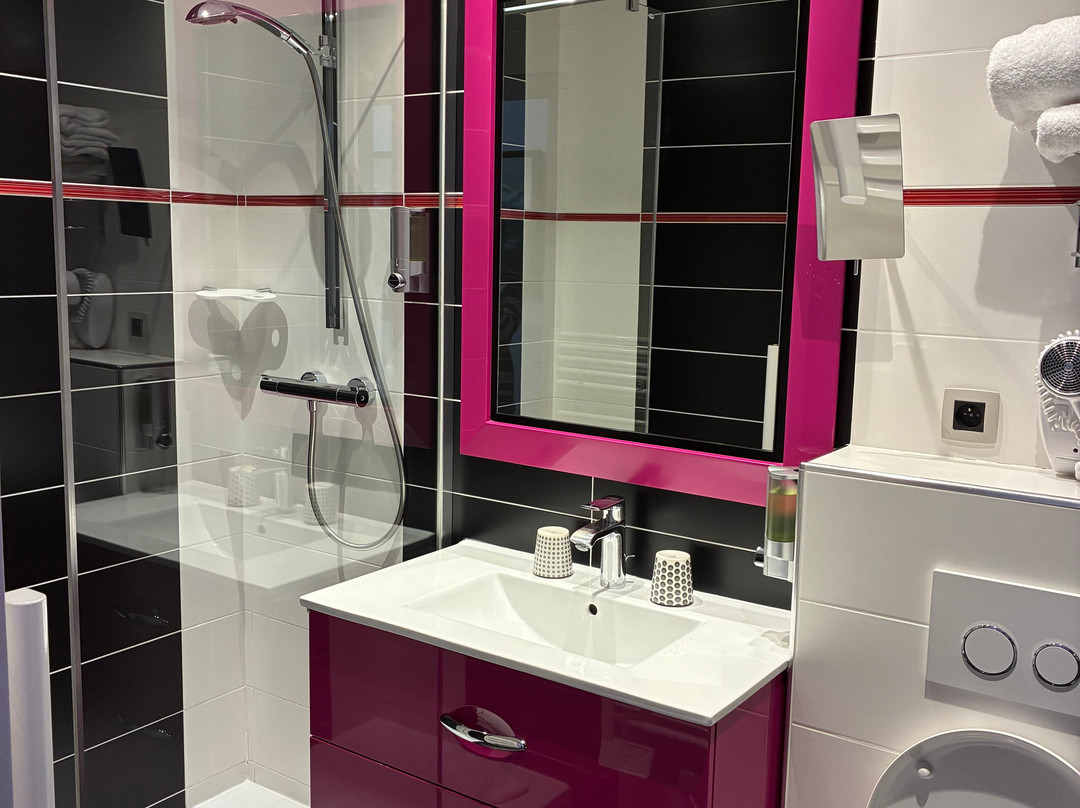 塞尔斯丁酒店主图