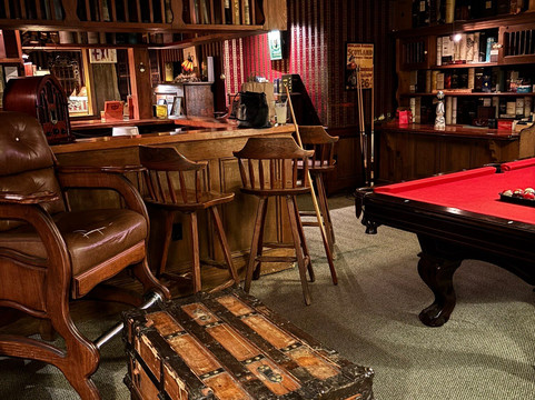 布雷洛克旅馆主图