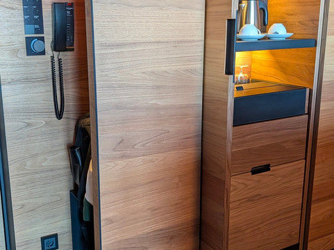 蓝色礁湖冰岛度假屋饭店主图