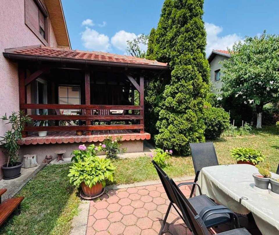 Apartmani IDILA
