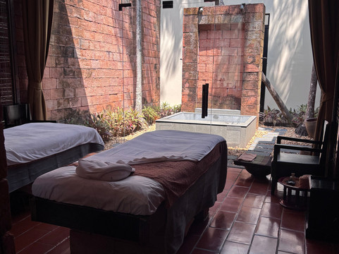 蔓达梦水疗-迈考必去景点