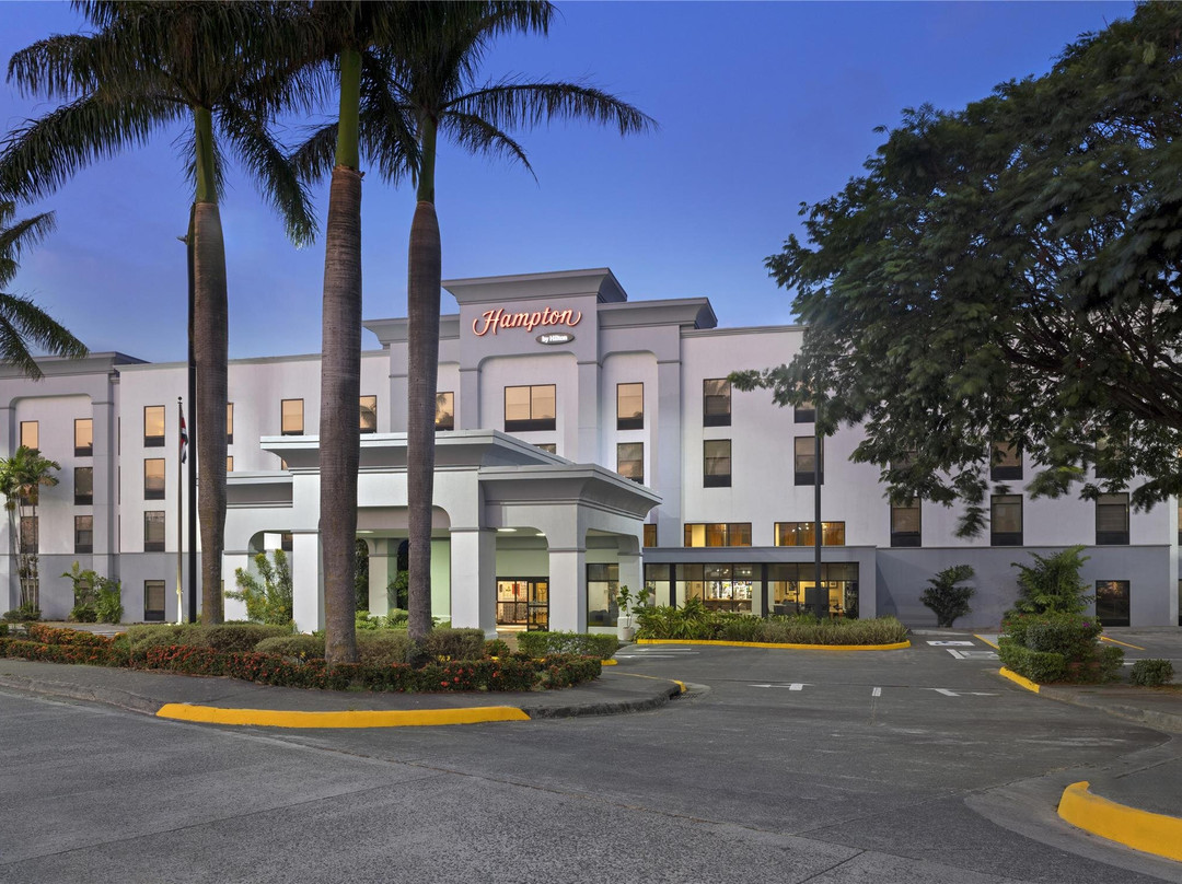 圣荷西机场希尔顿欢朋酒店主图