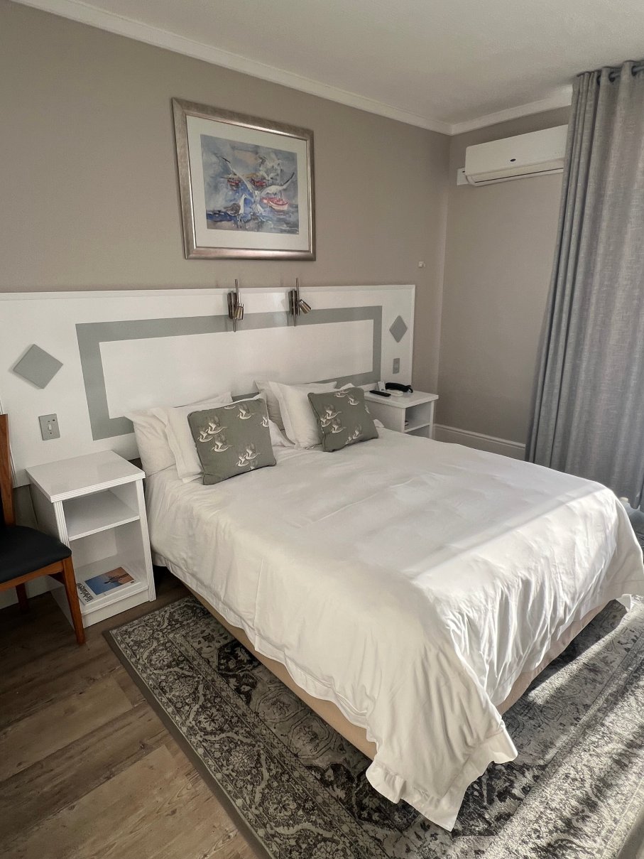 吕德里茨巢酒店-客卧