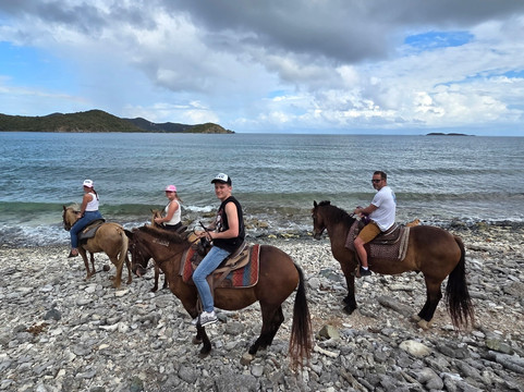 Carolina Corral-Coral Bay必去景点