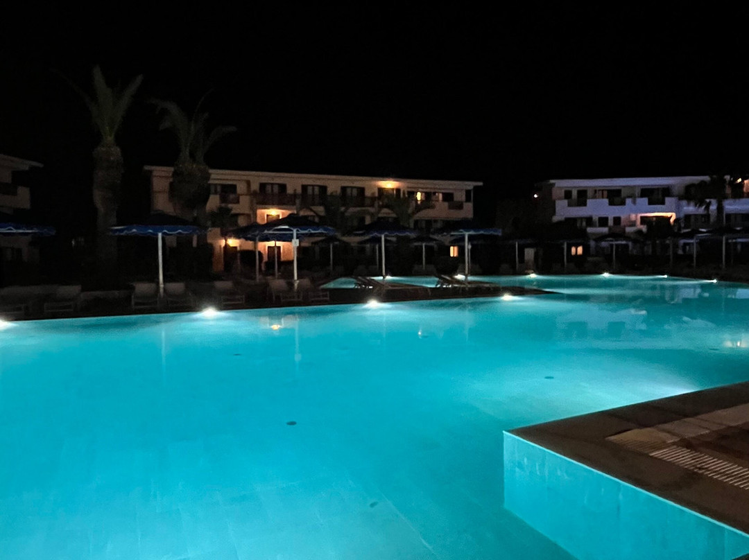 密茨斯拉米拉酒店主图