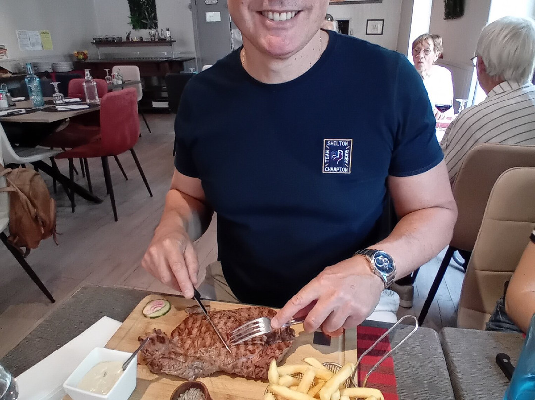 Hôtel Bar Restaurant Le Somail主图