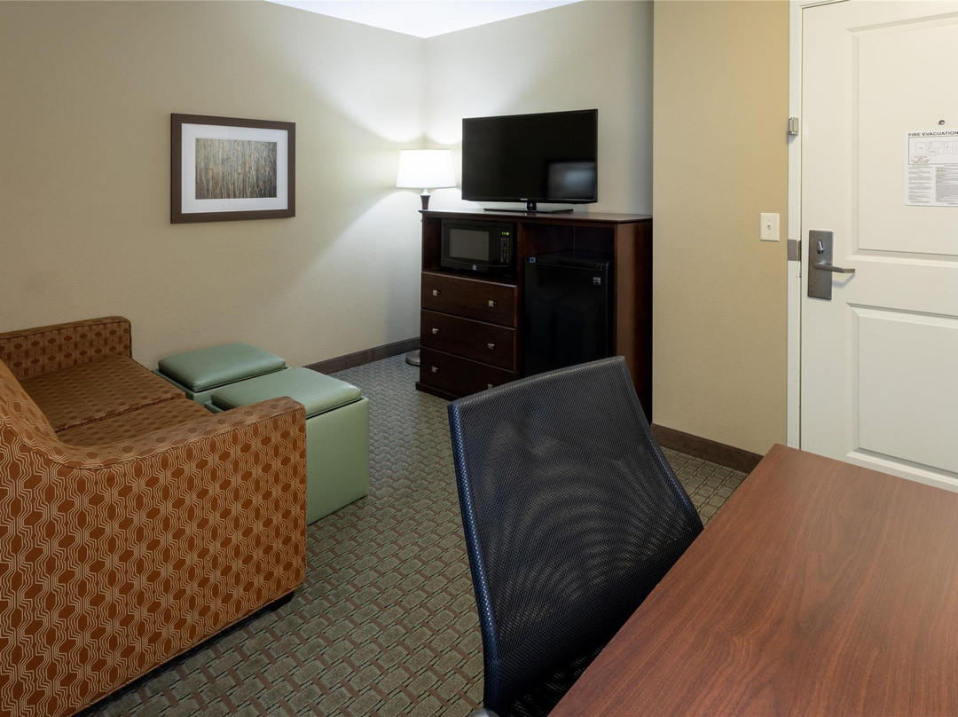 Ortonville酒店住宿-GrandStay Hotel & Suites Morris