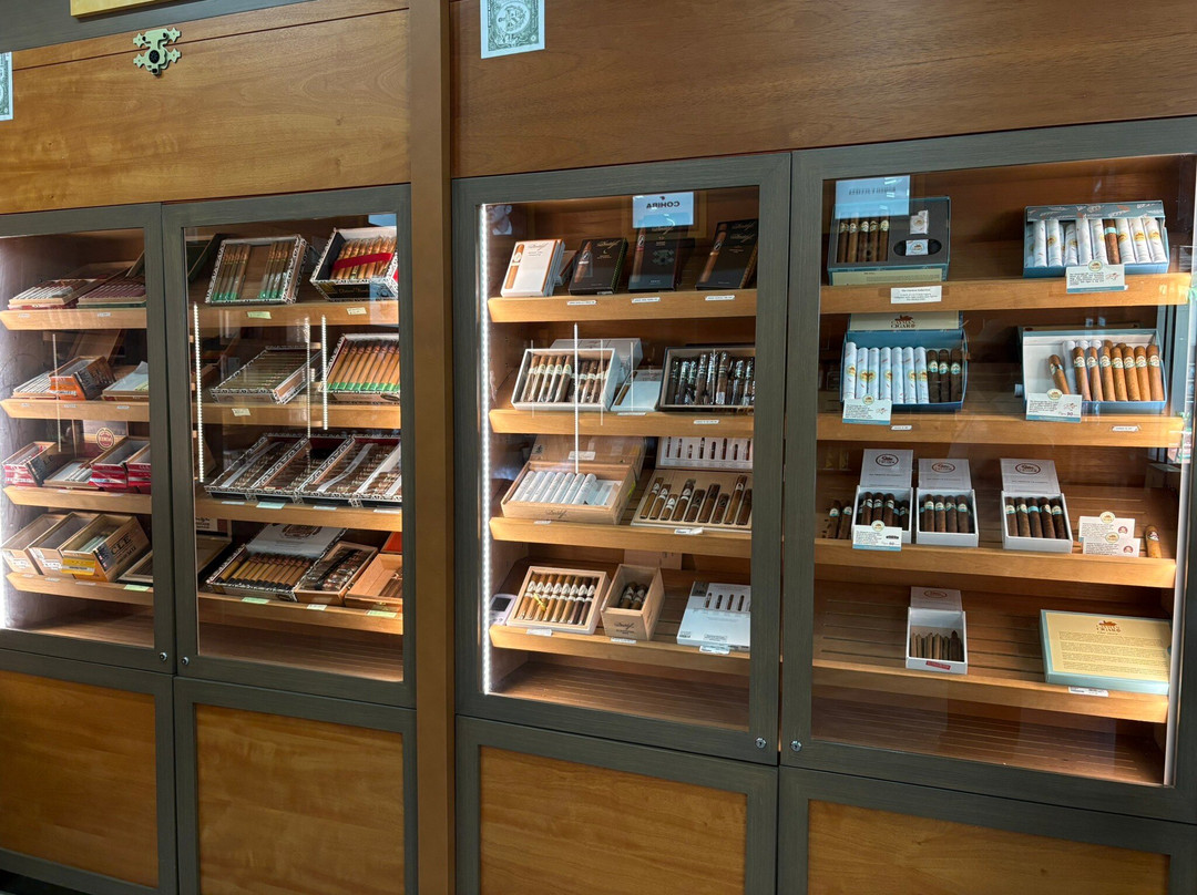 Churchill's Cigars-乔治城必去景点