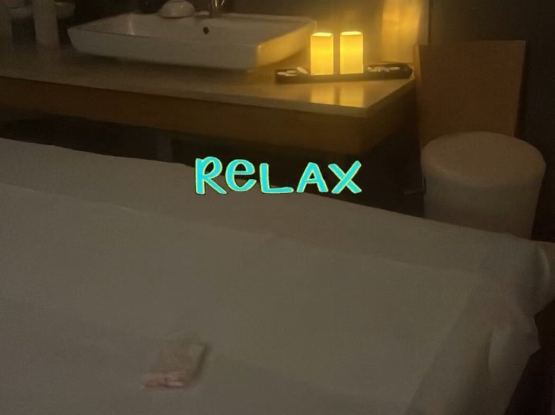 尤里卡皇宫酒店温泉度假村主图