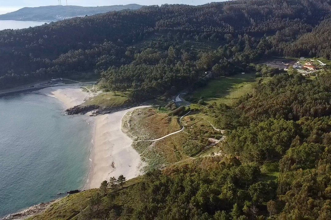 Playa de Balarés-Ponteceso必去景点